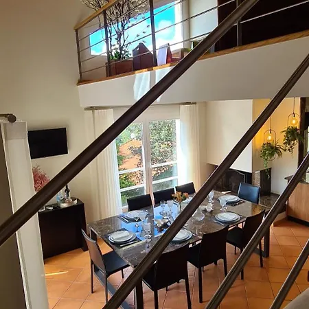 Villa Alma Invicta Padroes I Montalegre