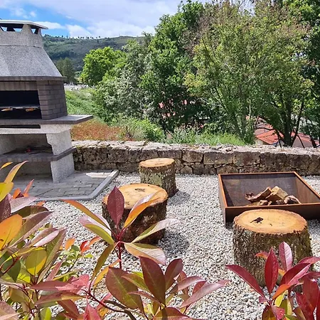 Villa Alma Invicta Padroes I