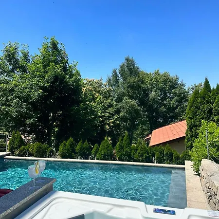 Alma Invicta Padroes I Villa