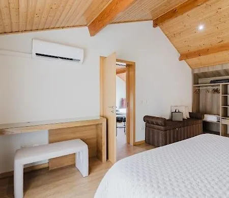 Villa Alma Invicta Padroes I