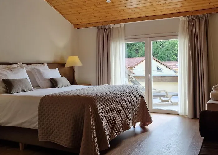 Villa Alma Invicta Padroes I *