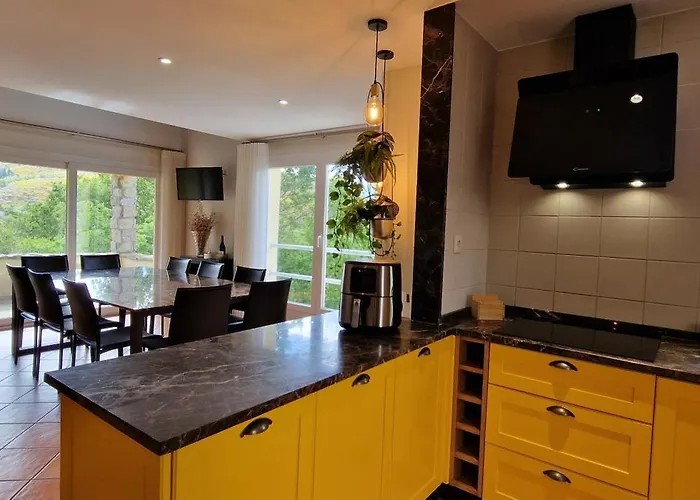 Villa Alma Invicta Padroes I